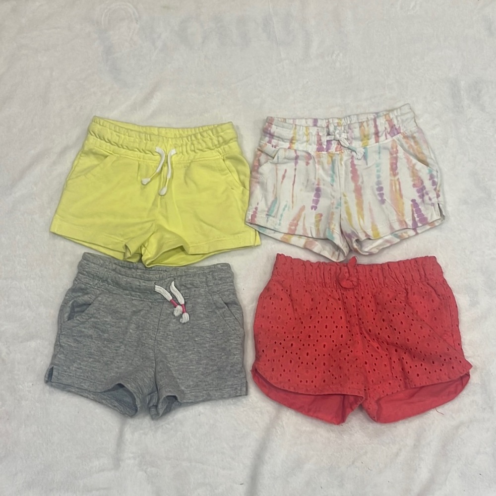 Set of 4 Baby girl shorts